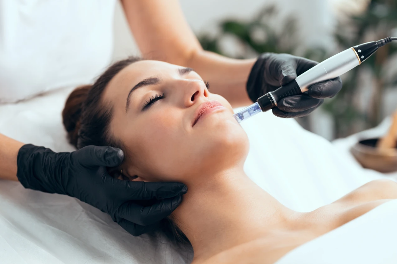Professional Aesthetic Treatments and Training Courses: Your Guide to Beauty and Expertise